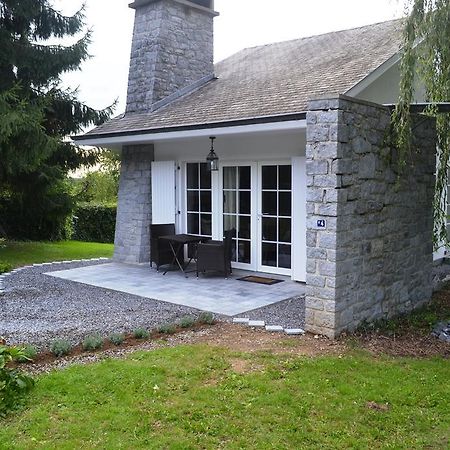 Sous Le Saule Holiday Home Heyd 객실 사진