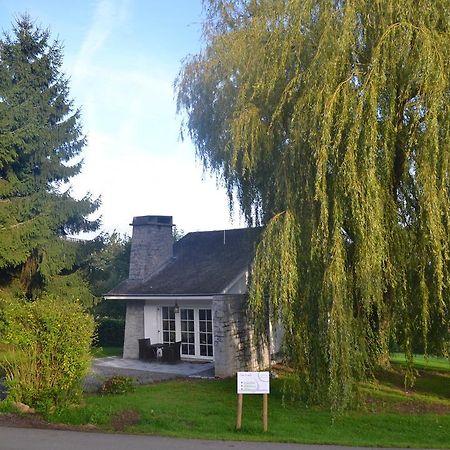 Sous Le Saule Holiday Home Heyd 객실 사진